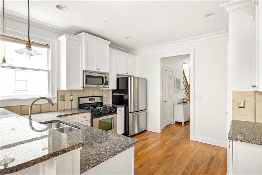 776 Fulton Terrace SE