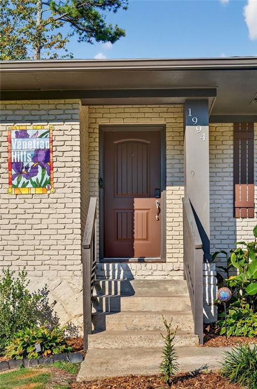 1994 Honeysuckle Lane SW