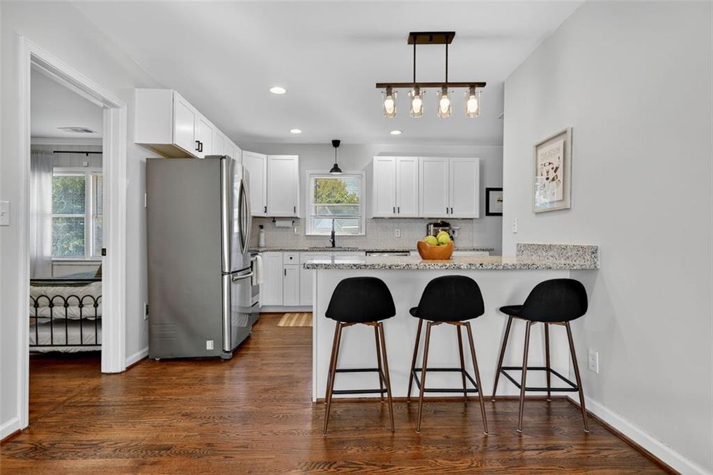 1994 Honeysuckle Lane SW