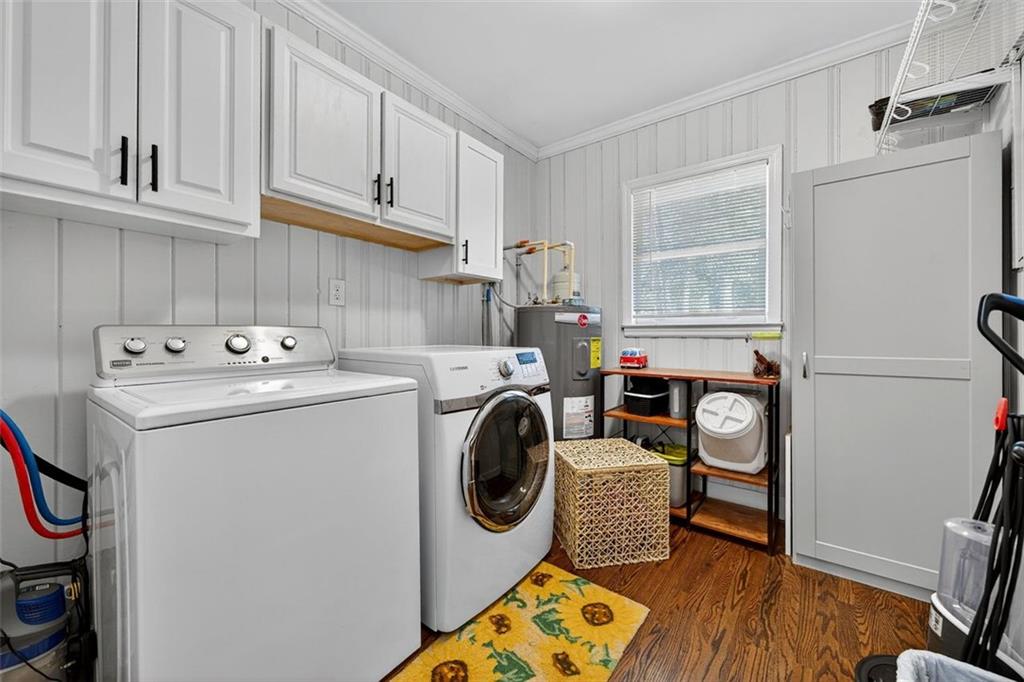 1994 Honeysuckle Lane SW