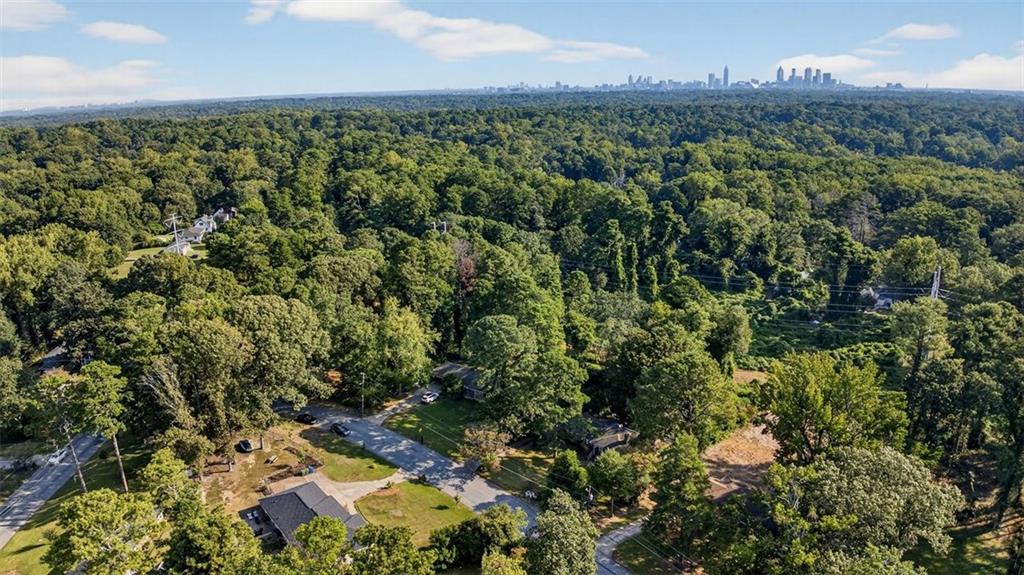 1994 Honeysuckle Lane SW