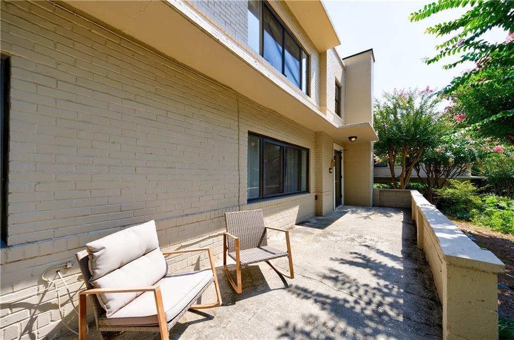 101 Ardmore Place NW Unit 3