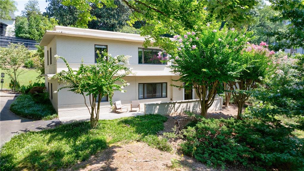 101 Ardmore Place NW Unit 3