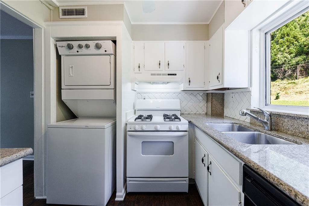 101 Ardmore Place NW Unit 3