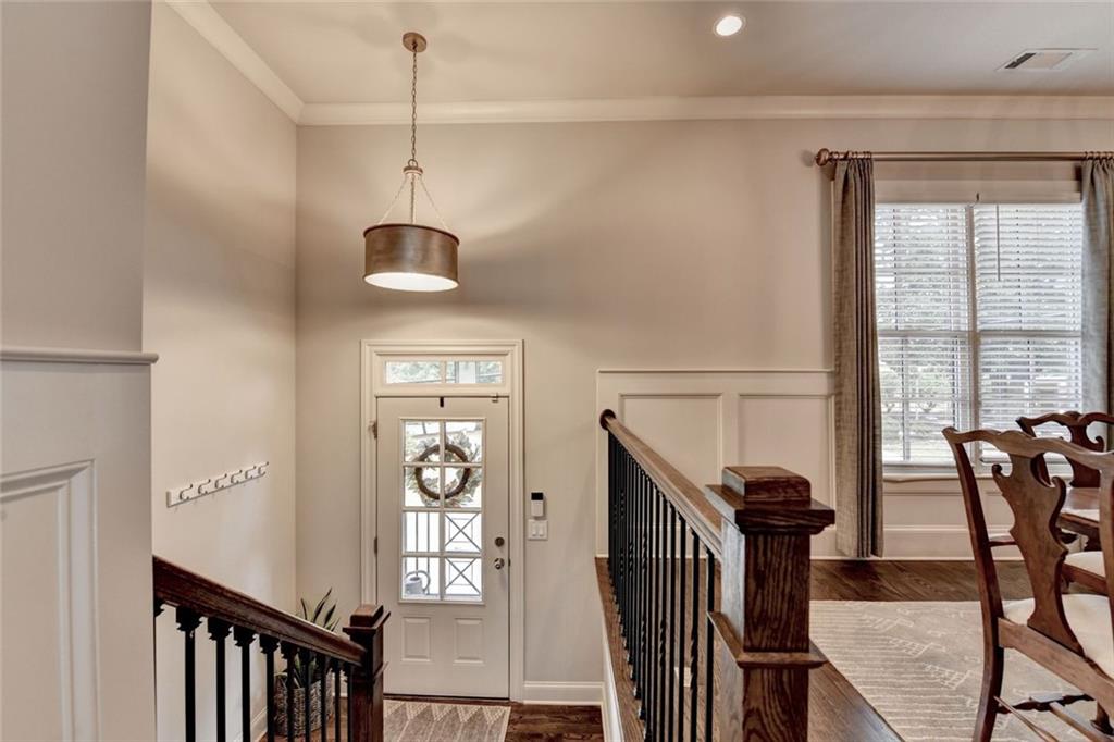 1807 Falling Sky Court NE