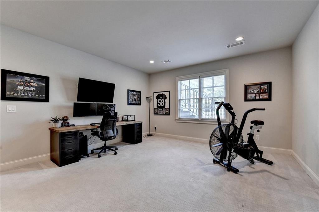 1807 Falling Sky Court NE