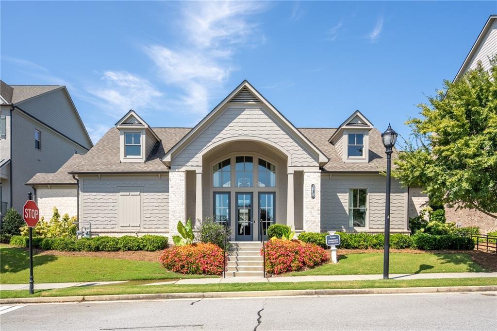 1807 Falling Sky Court NE