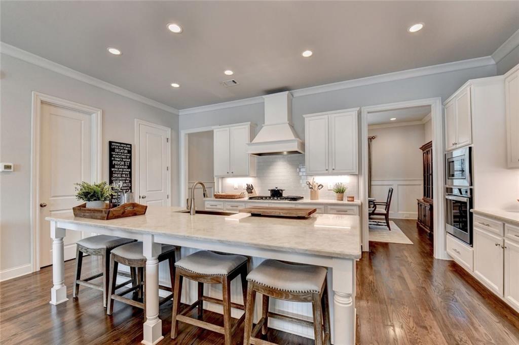 1807 Falling Sky Court NE