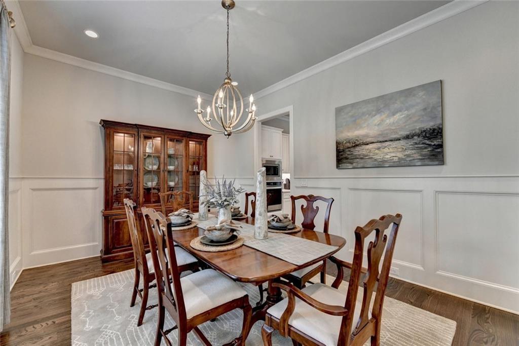 1807 Falling Sky Court NE