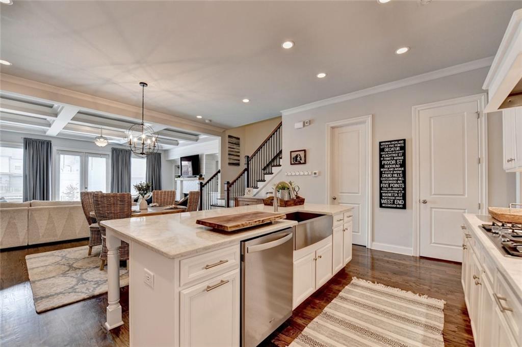 1807 Falling Sky Court NE