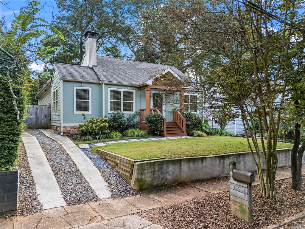 321 Sisson Avenue NE
