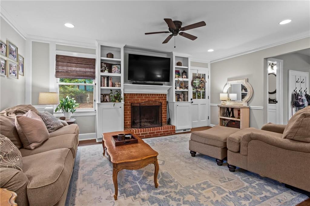 2872 Suffolk Court
