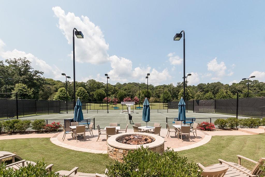 575 Fourth Fairway Drive