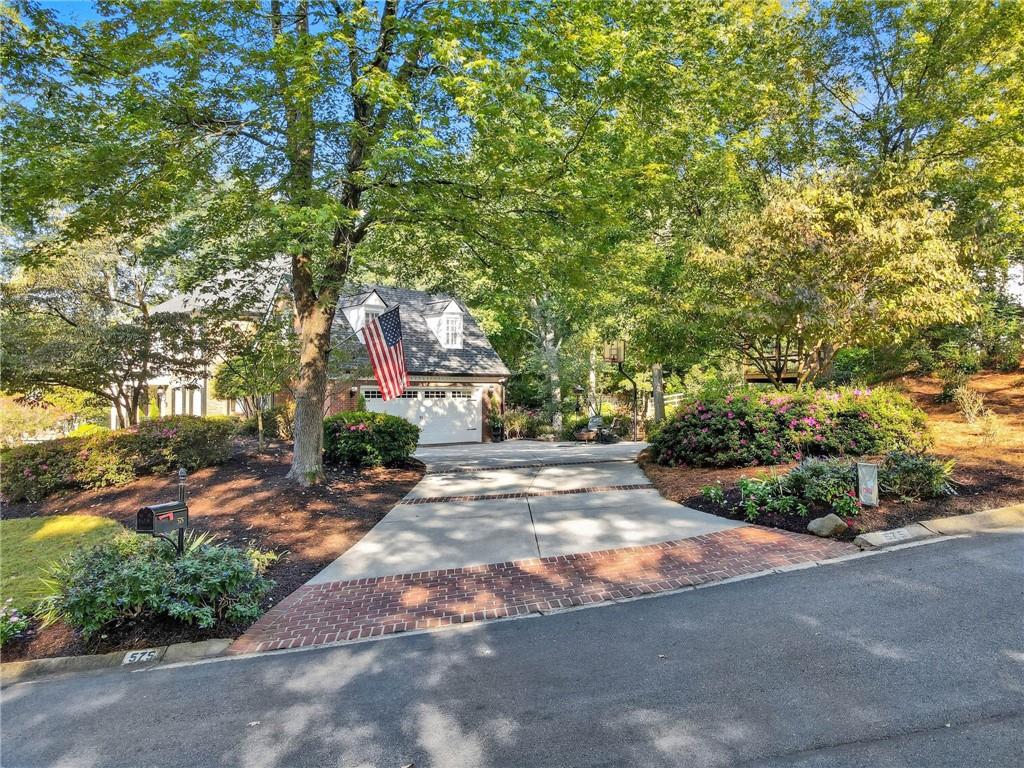 575 Fourth Fairway Drive