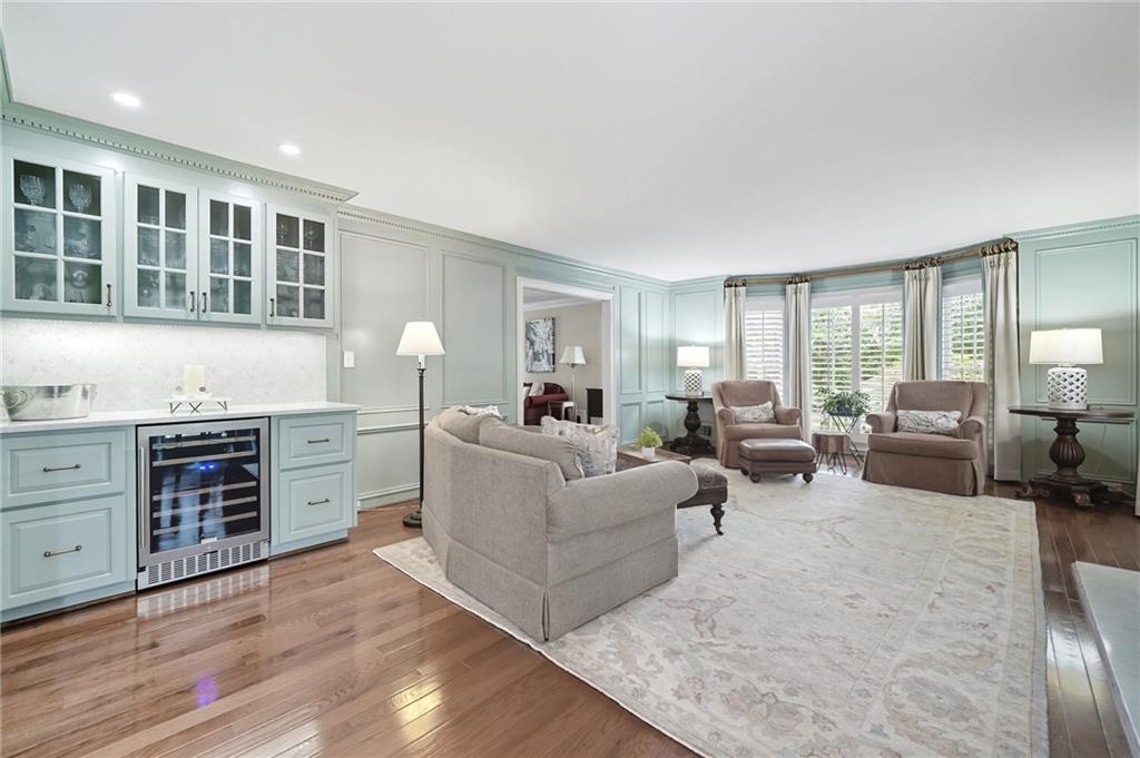 575 Fourth Fairway Drive