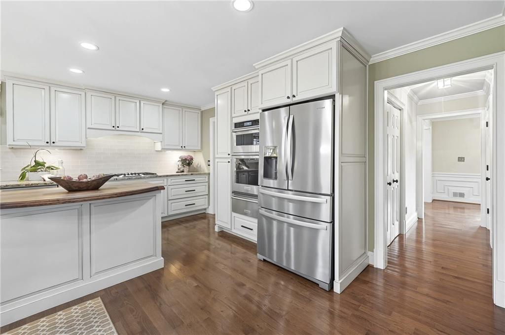 575 Fourth Fairway Drive