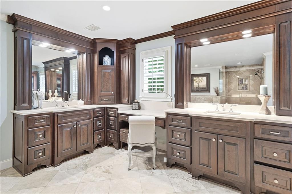 575 Fourth Fairway Drive