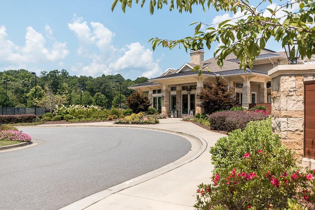 575 Fourth Fairway Drive