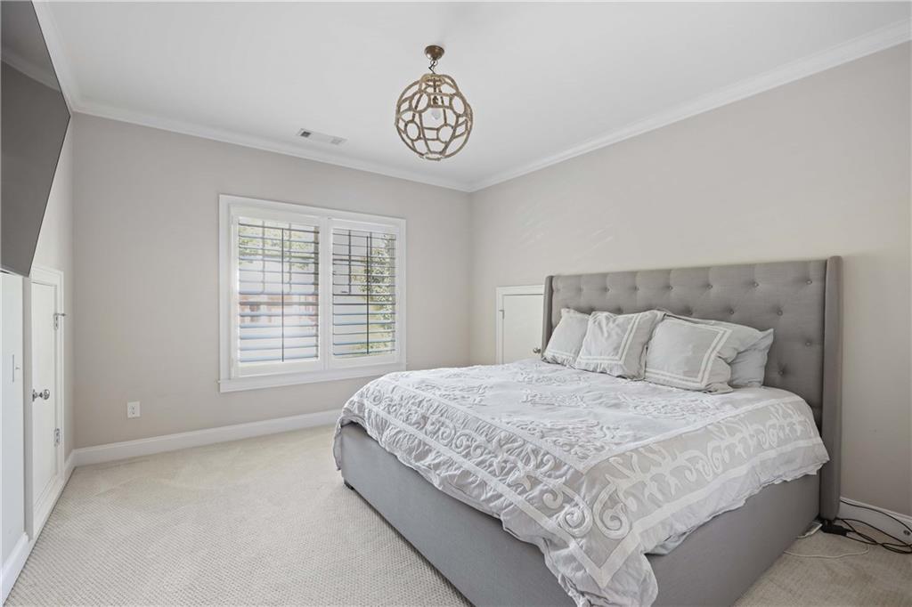 1365 Fernwood Circle NE