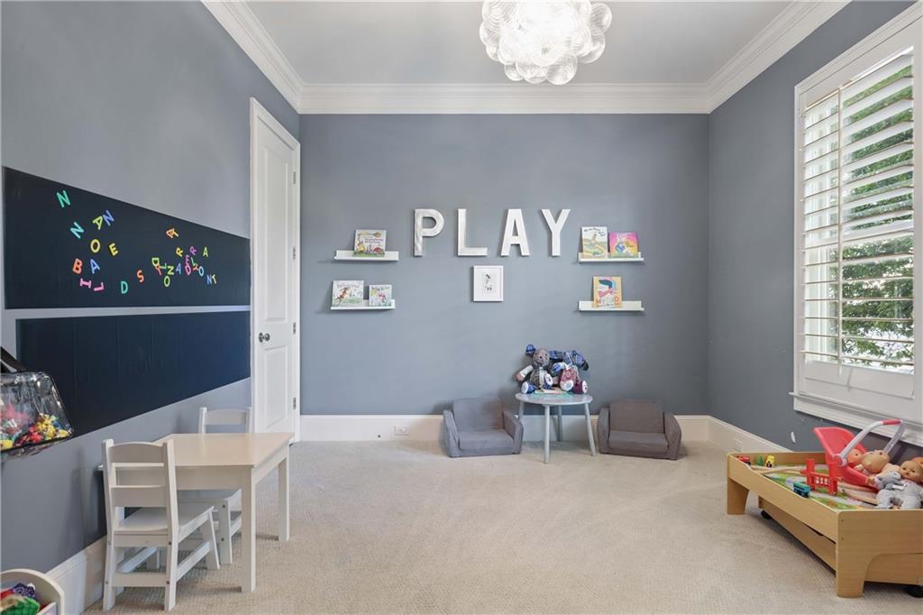 1365 Fernwood Circle NE