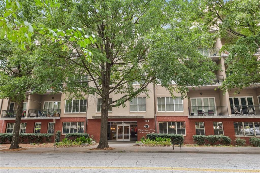 384 Ralph Mcgill Boulevard NE Unit 105