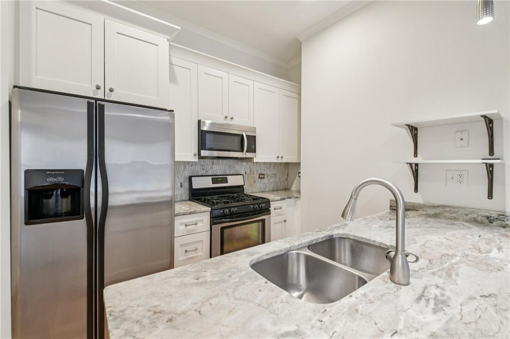 384 Ralph Mcgill Boulevard NE Unit 105