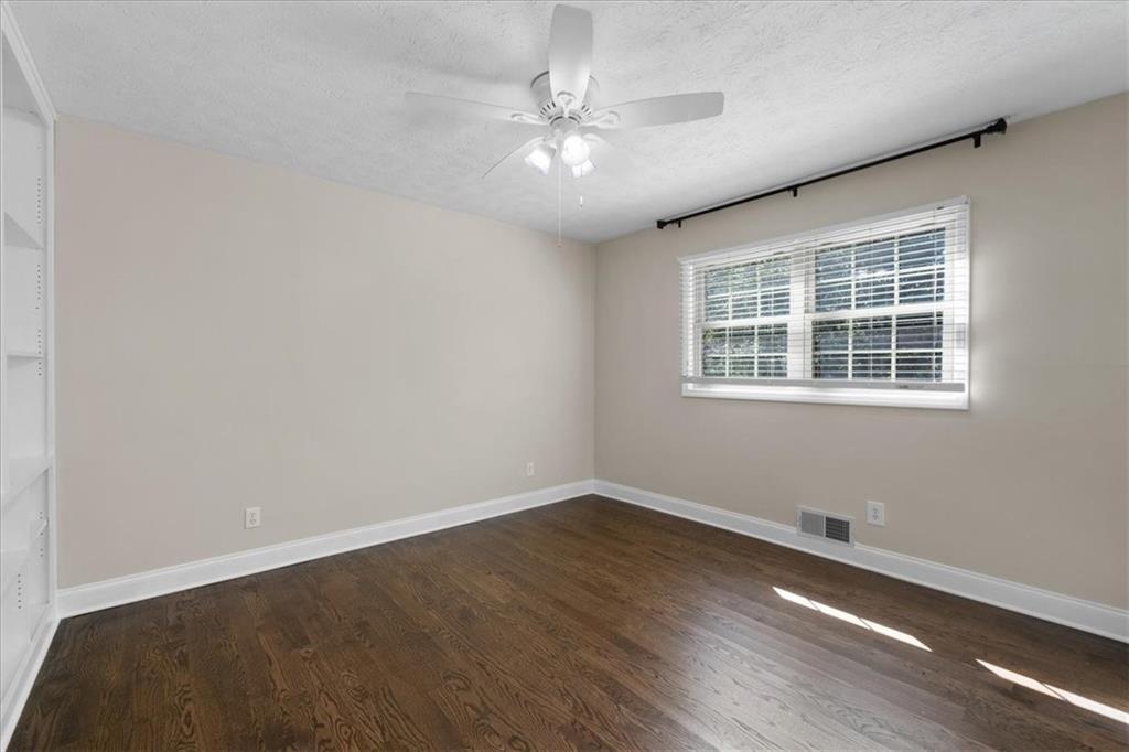 1280 Sanden Ferry Drive