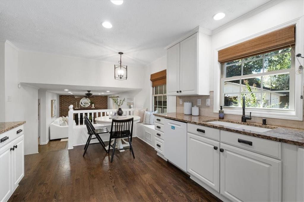 1280 Sanden Ferry Drive