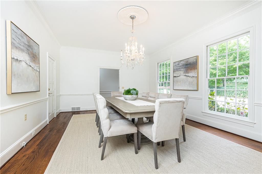 170 W Paces Ferry Road NW