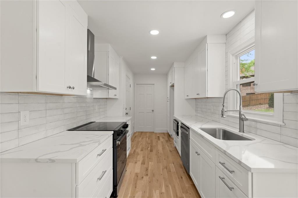 3070 Branford Court NE