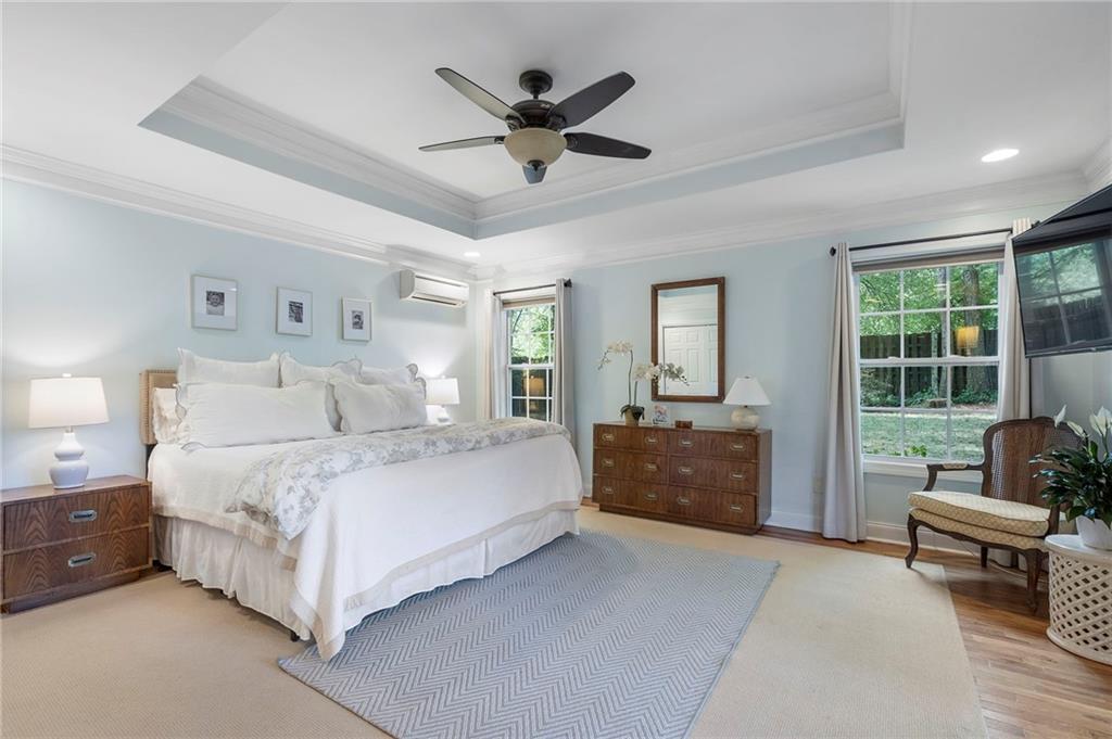 2870 Strathmoor Road SE