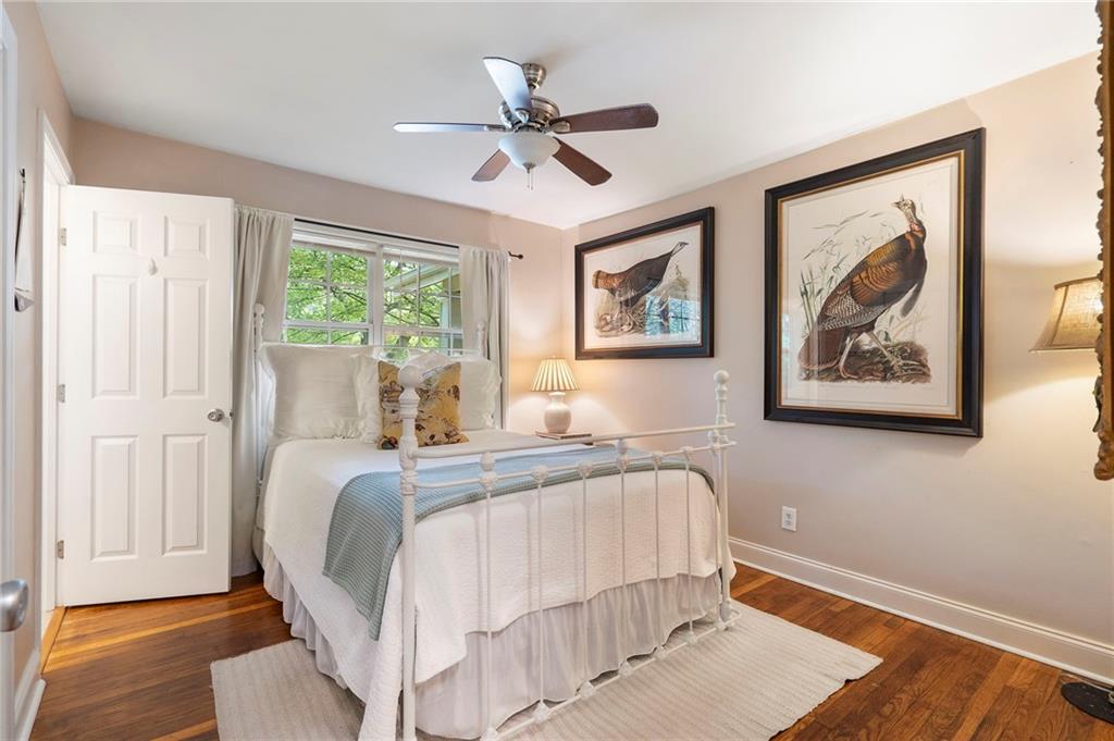 2870 Strathmoor Road SE