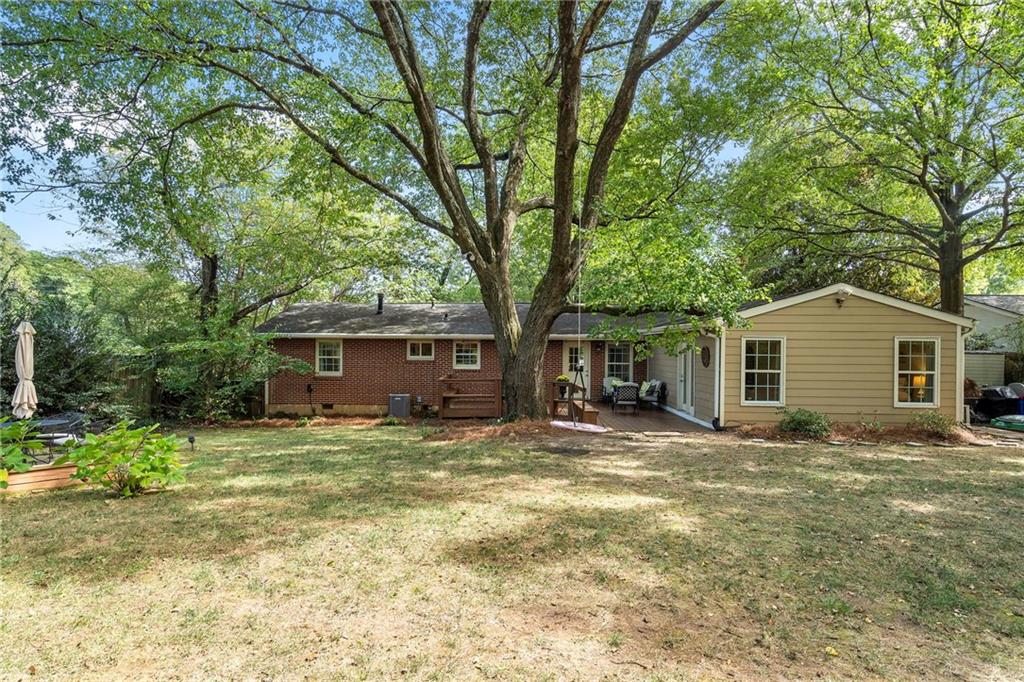 2870 Strathmoor Road SE