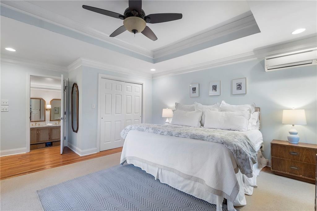 2870 Strathmoor Road SE