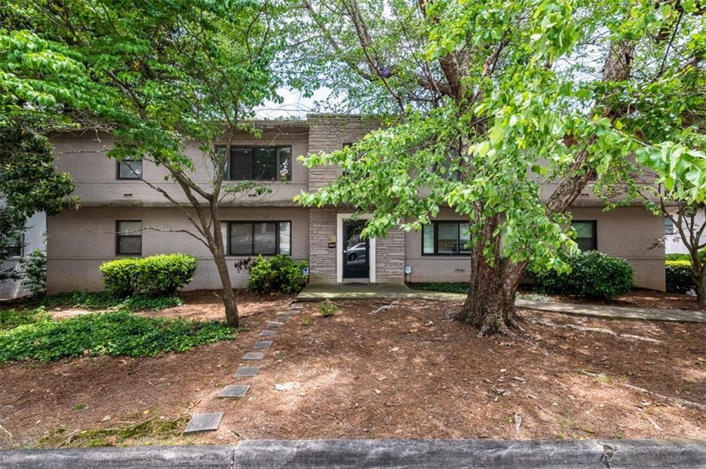 106 Ardmore Place NW Unit 3