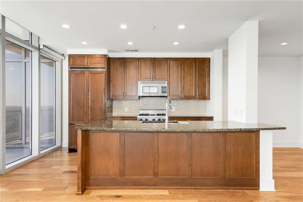 3630 Peachtree Road Unit 1908