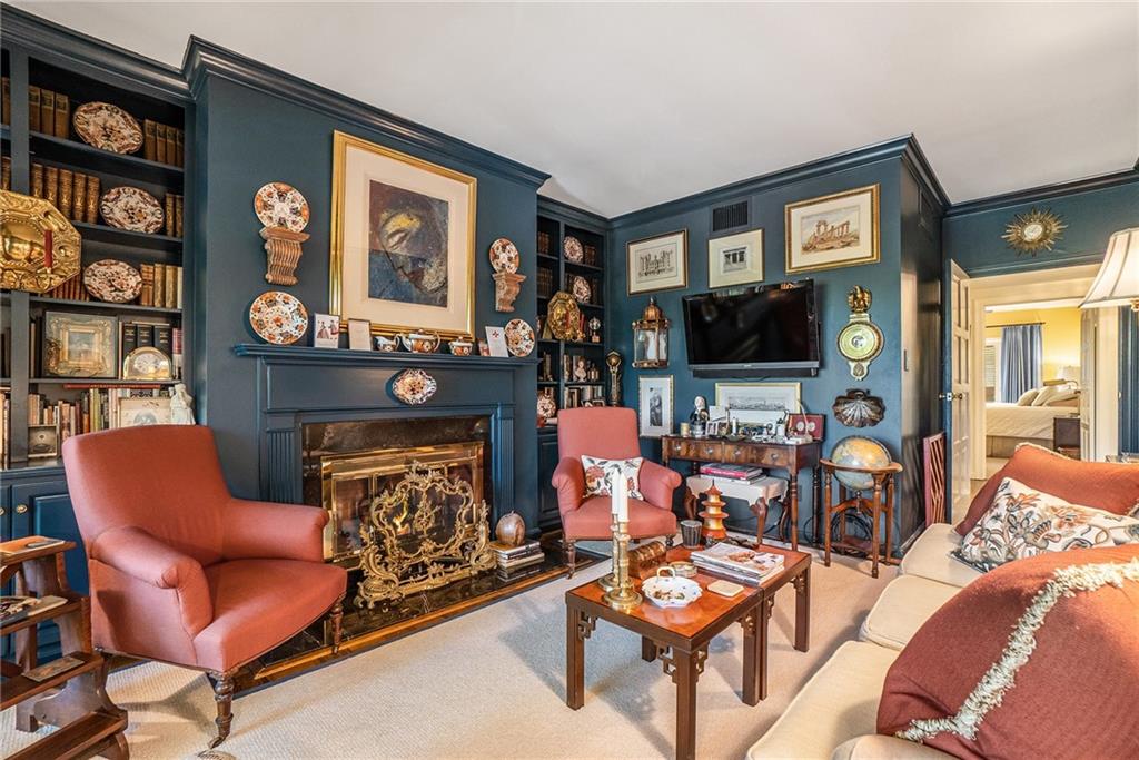 2769 Peachtree Road NE Unit 6