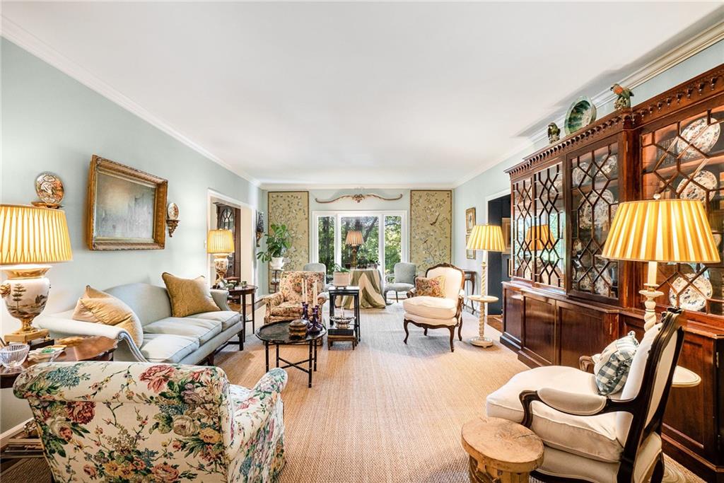 2769 Peachtree Road NE Unit 6