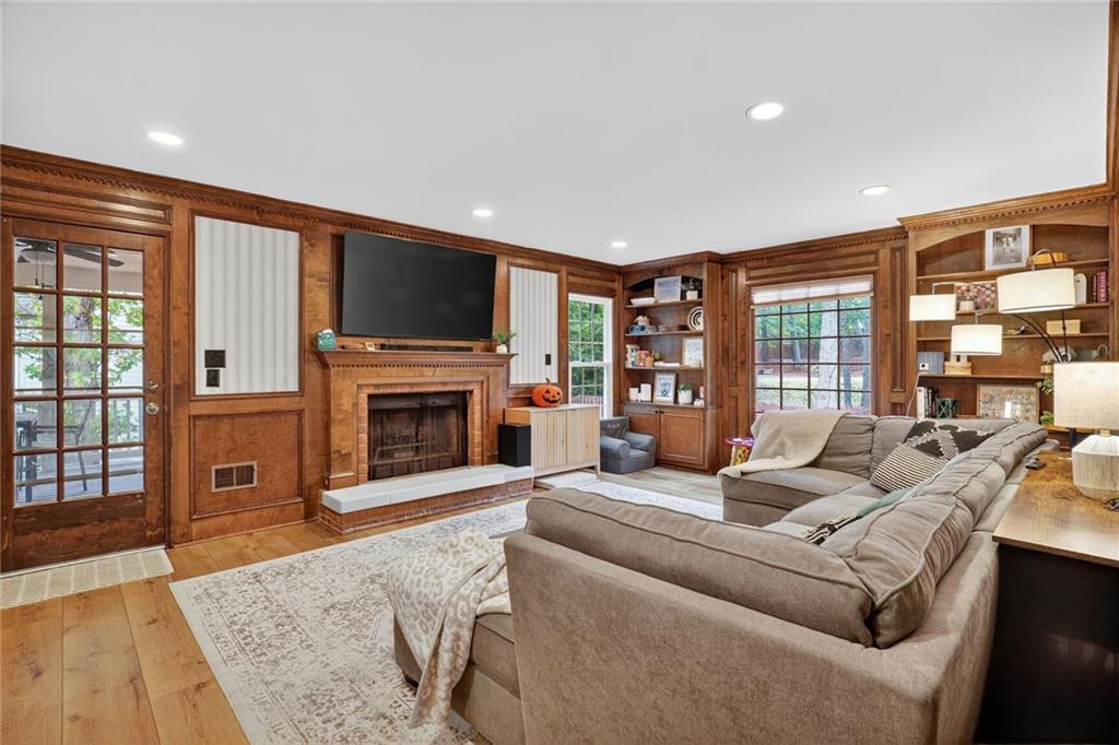 2249 Smoke Stone Circle