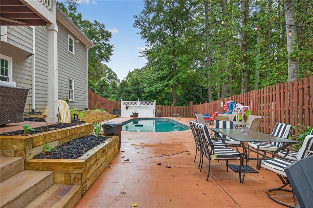 2249 Smoke Stone Circle