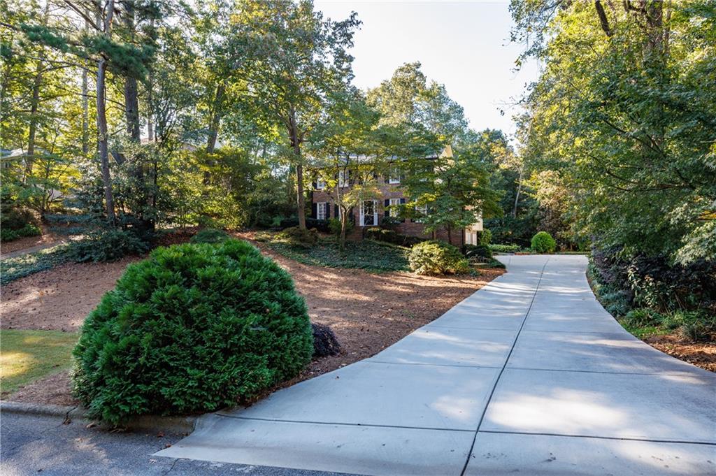 525 Wickerberry Lane