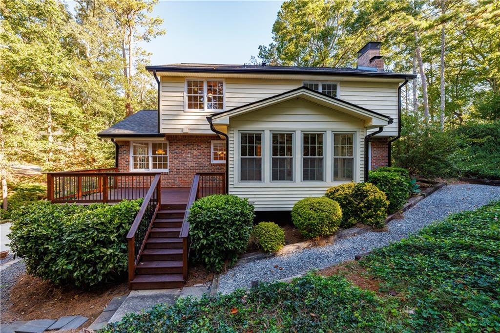 525 Wickerberry Lane