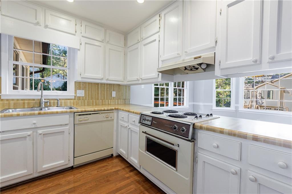 525 Wickerberry Lane
