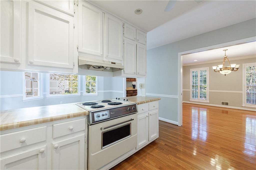 525 Wickerberry Lane