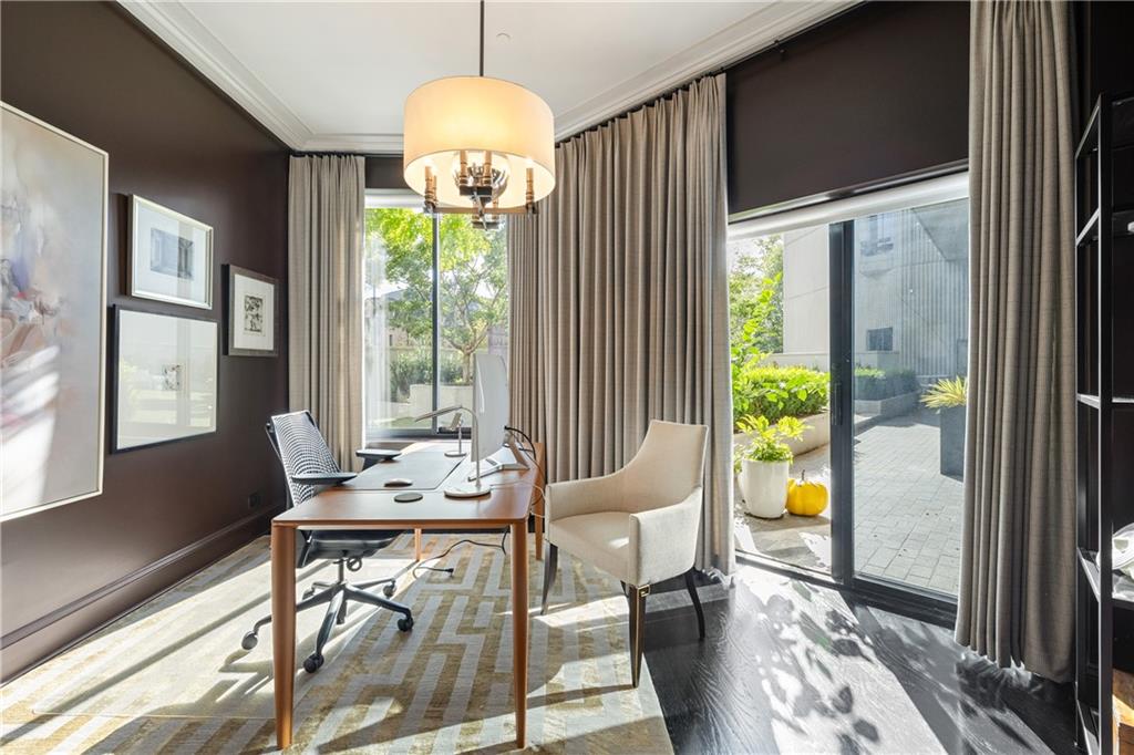 2660 Peachtree Road NW Unit 4H