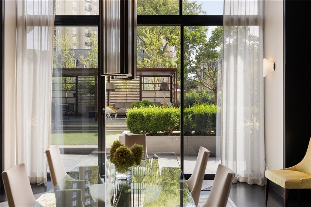 2660 Peachtree Road NW Unit 4H