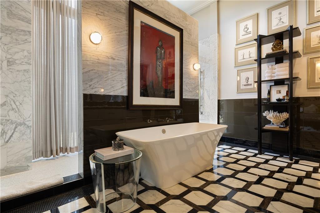 2660 Peachtree Road NW Unit 4H