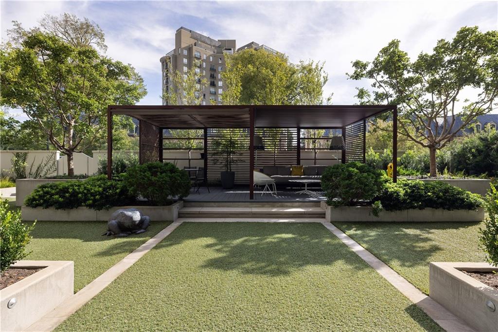 2660 Peachtree Road NW Unit 4H