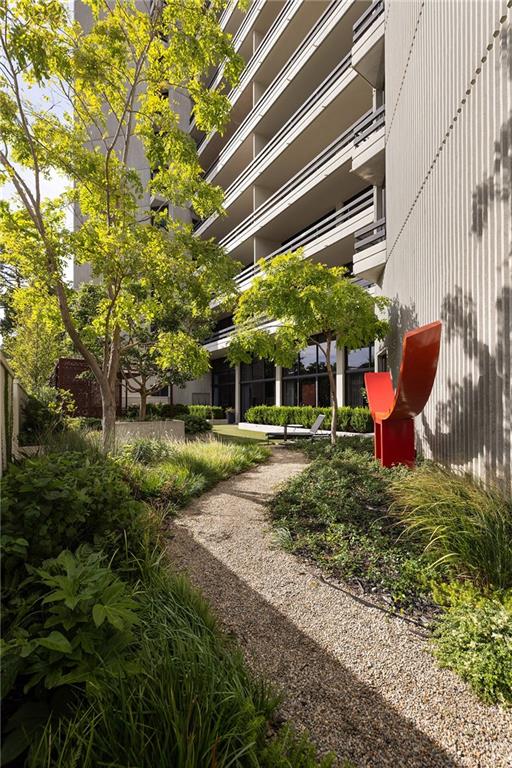 2660 Peachtree Road NW Unit 4H