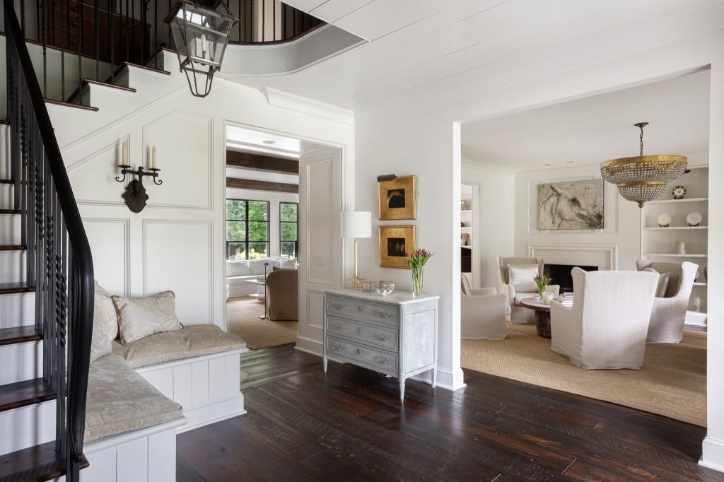 3741 Dumbarton Road NW